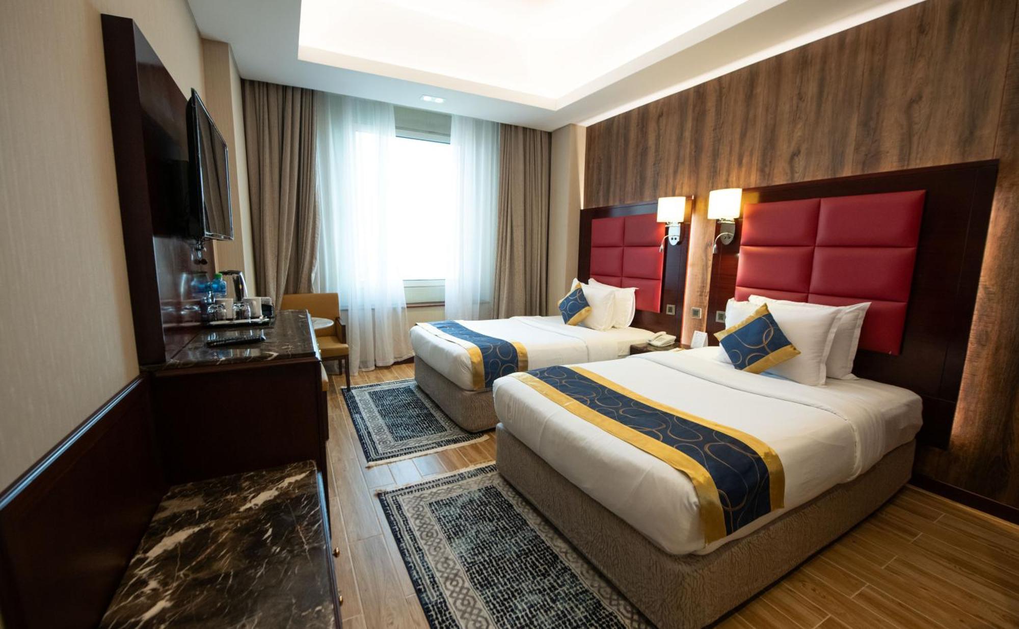 Ramee Guestline Hotel